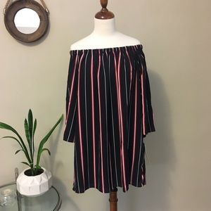 NWT French Connection Off The Shoulder Flowy Dress
